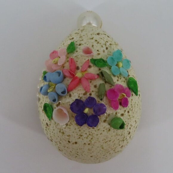 Handmade Egg Shell Diorama Seashell Flowers Bunny Rabbit Faux Pearls Vintage - Picture 11 of 14